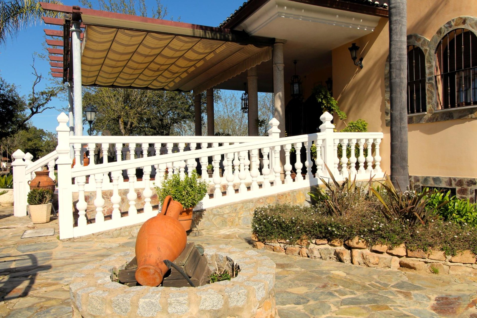 Villa te koop in Badajoz