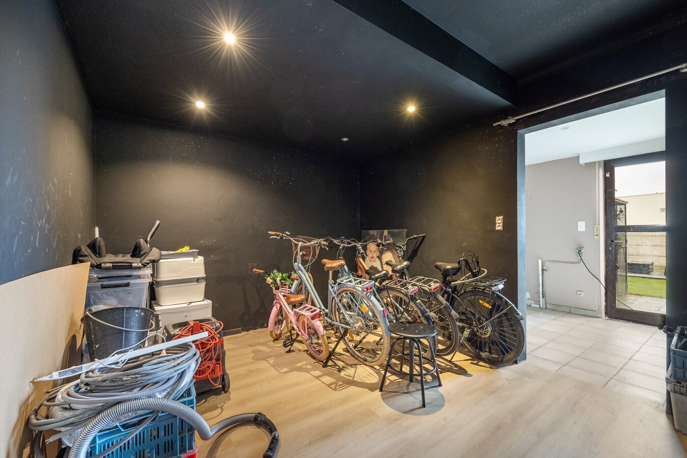 Prachtige woning 243 m² met 4 slaapkamers (met mogelijkheid tot kangoeroewoning) 