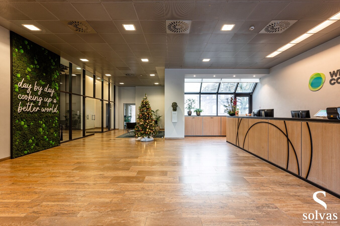 Uniek kantoorgebouw (2131m²) aan de N9! 