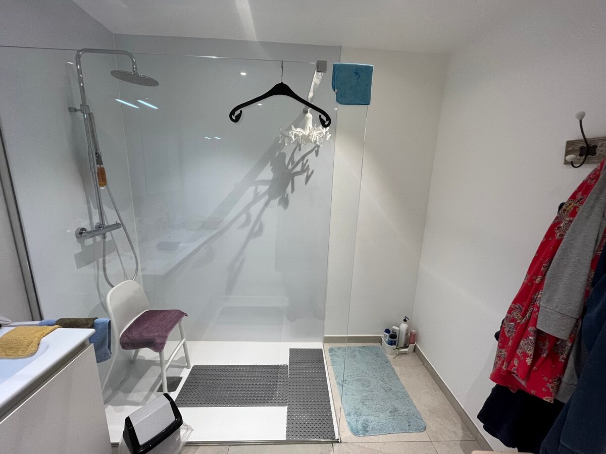 Energiezuinig, gelijkvloers 2-slpk-appartement 