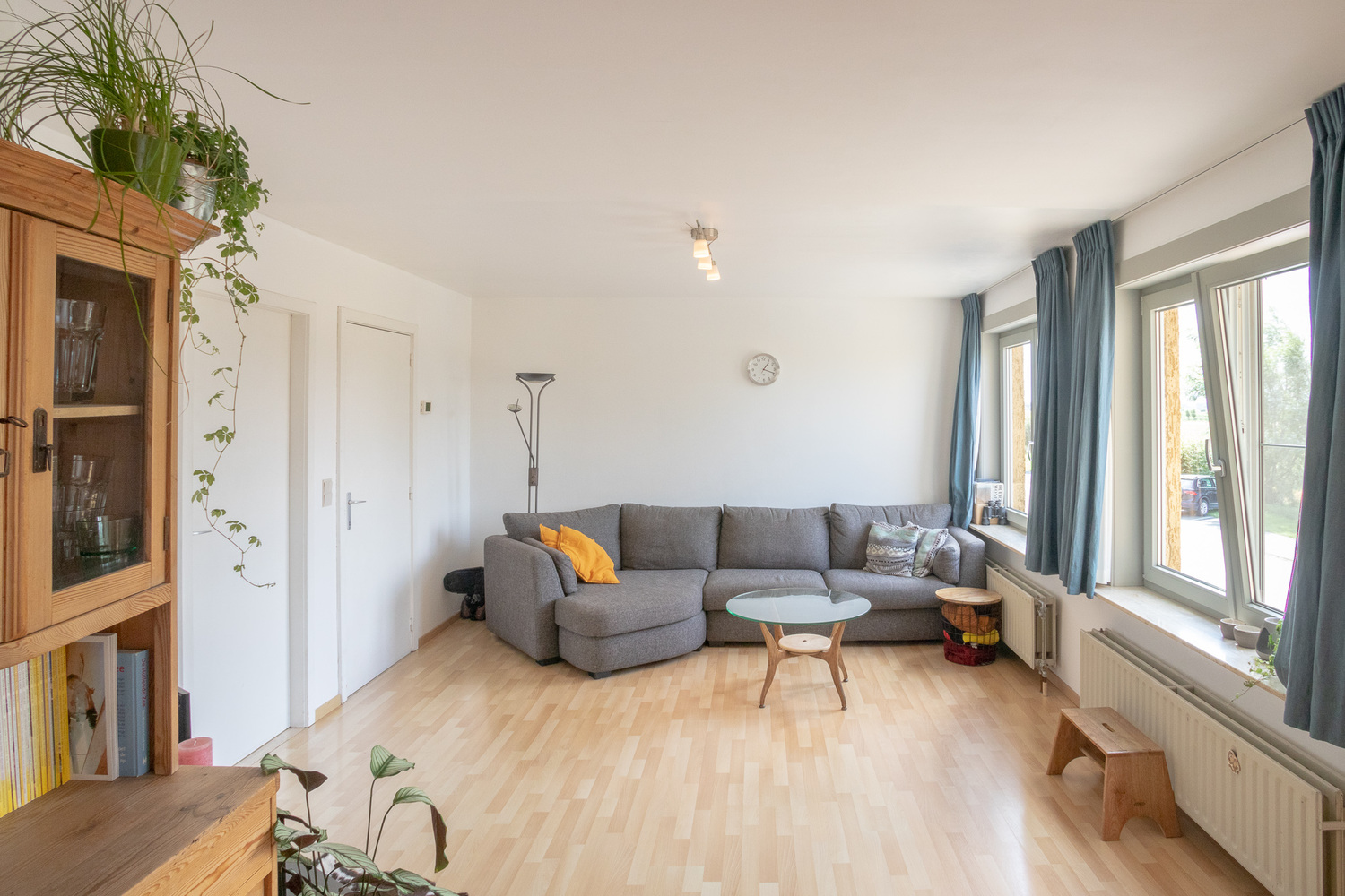 Ruime, landelijk gelegen en instapklare bel-étage met grote tuin 