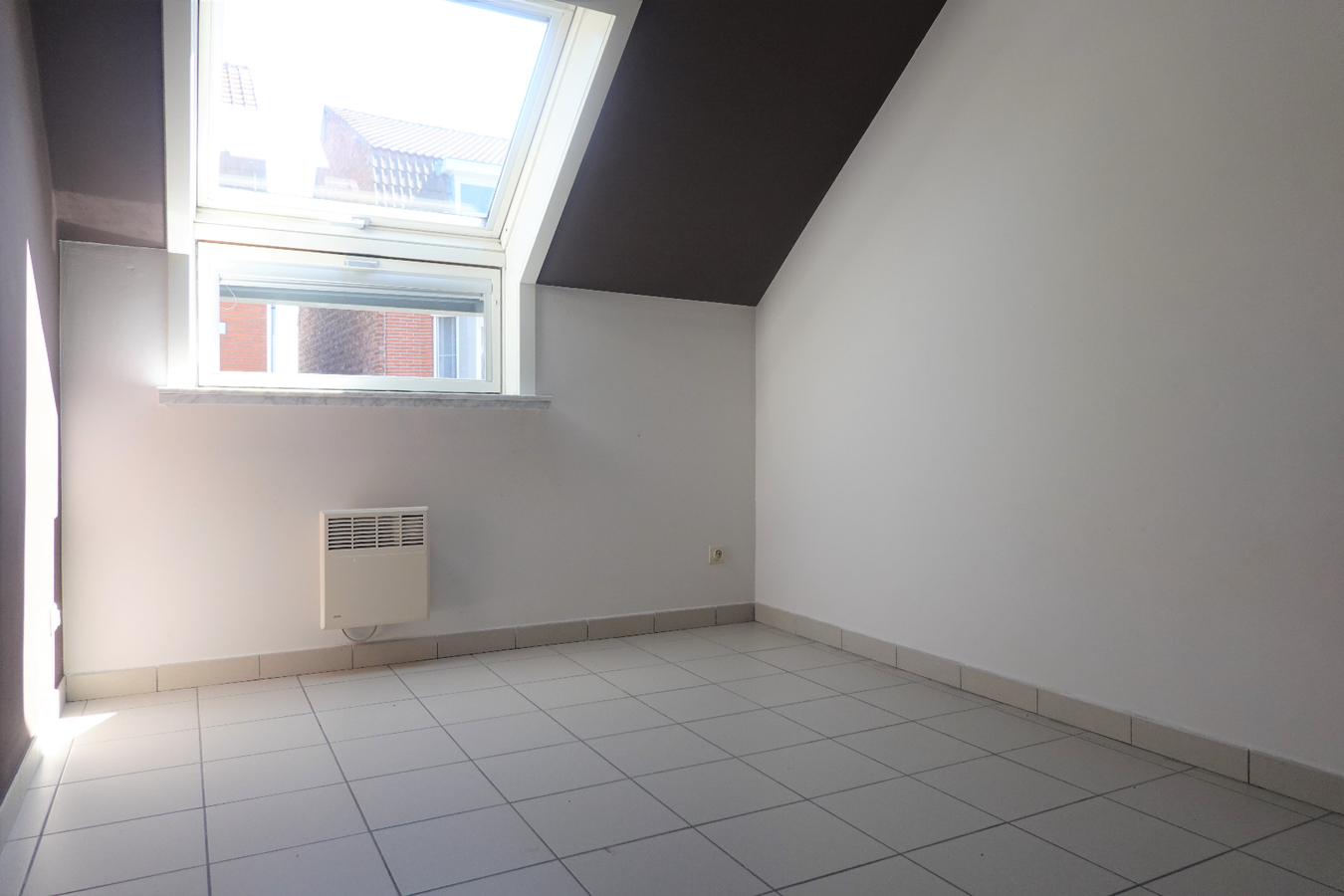 Instapklare woning met dubbele garage 