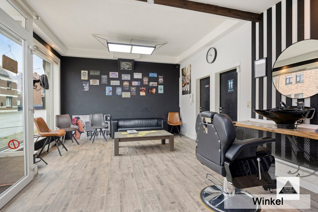 Dilsen-centrum - opbrengstpand: winkel + 2 appartementen 