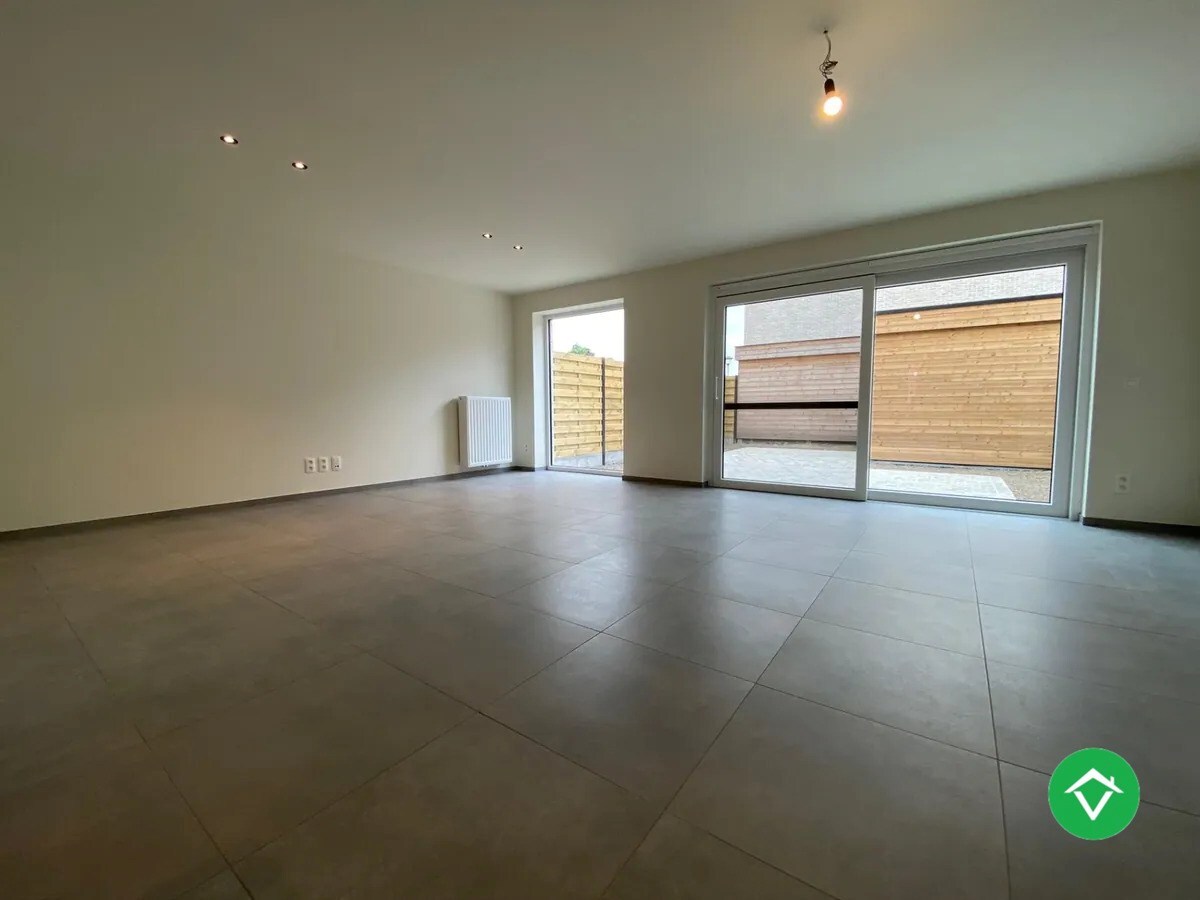 Nieuwbouwwoning met 3 slaapkamers en garage te Koekelare 