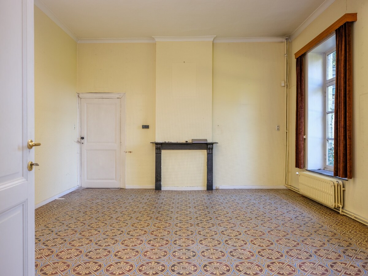 UNIEKE opportuniteit - Voormalige pastorie te Geetbets. 