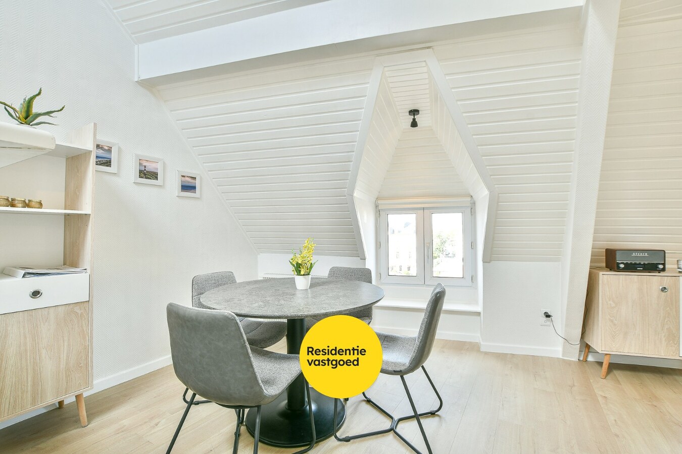 Te koop dak appartement - De Haan