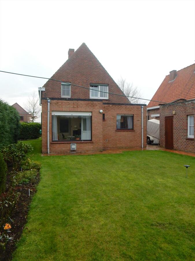 Alleenstaande woning met veel potentieel! 