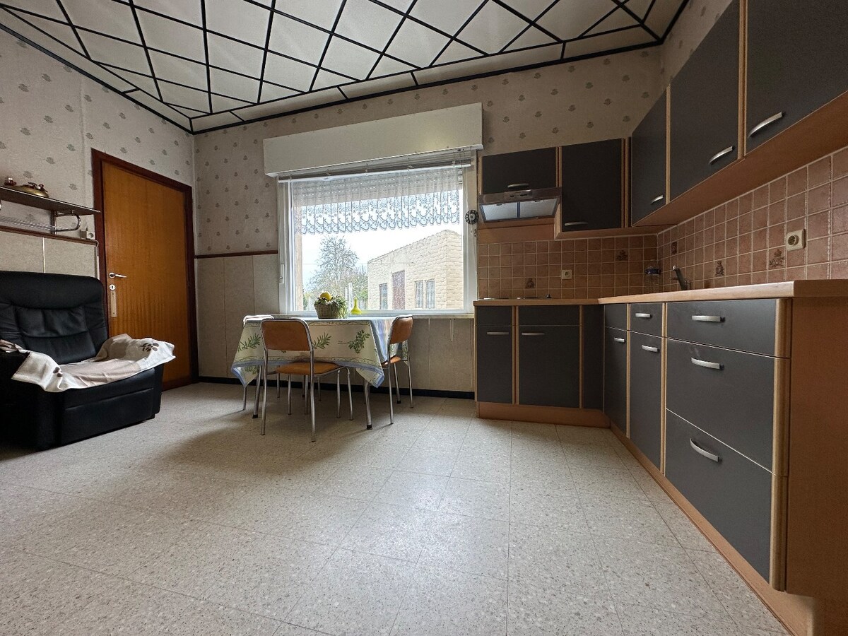 Woning met 3 slaapkamers en garage te Snaaskerke 