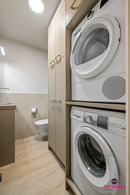 Prachtig instapklaar energiezuinig gelijkvloers appartement (2023) met tuin en 3 slaapkamers 