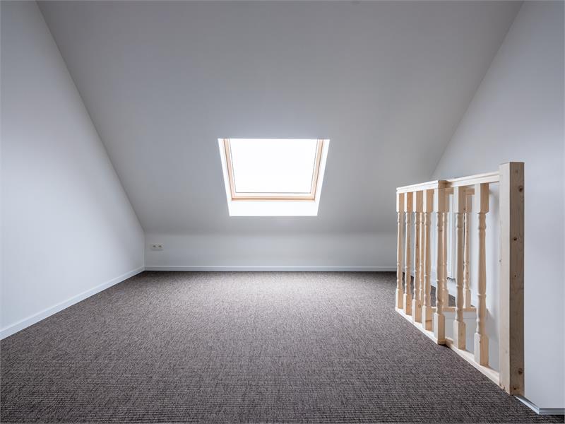 Totaal gerenoveerde rijwoning te Sint-Amandsberg 