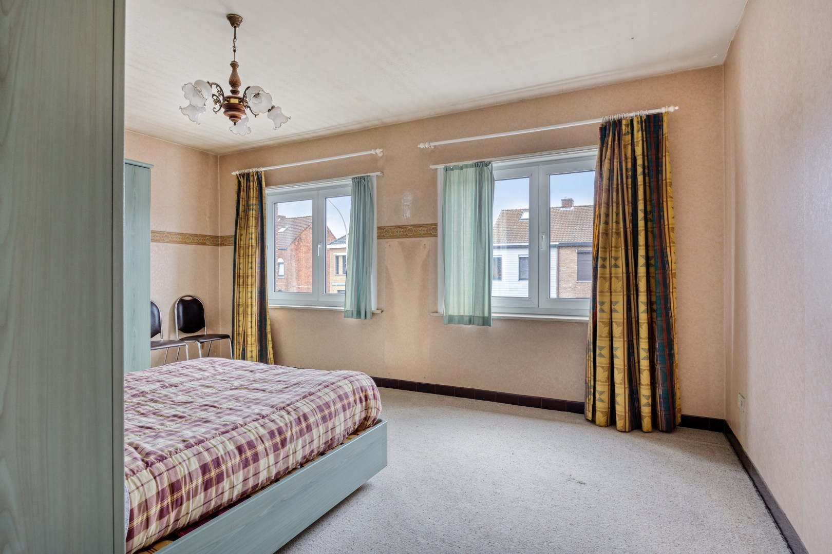 Te renoveren gezinswoning met 2 slpk. nabij het centrum van Leopoldsburg 