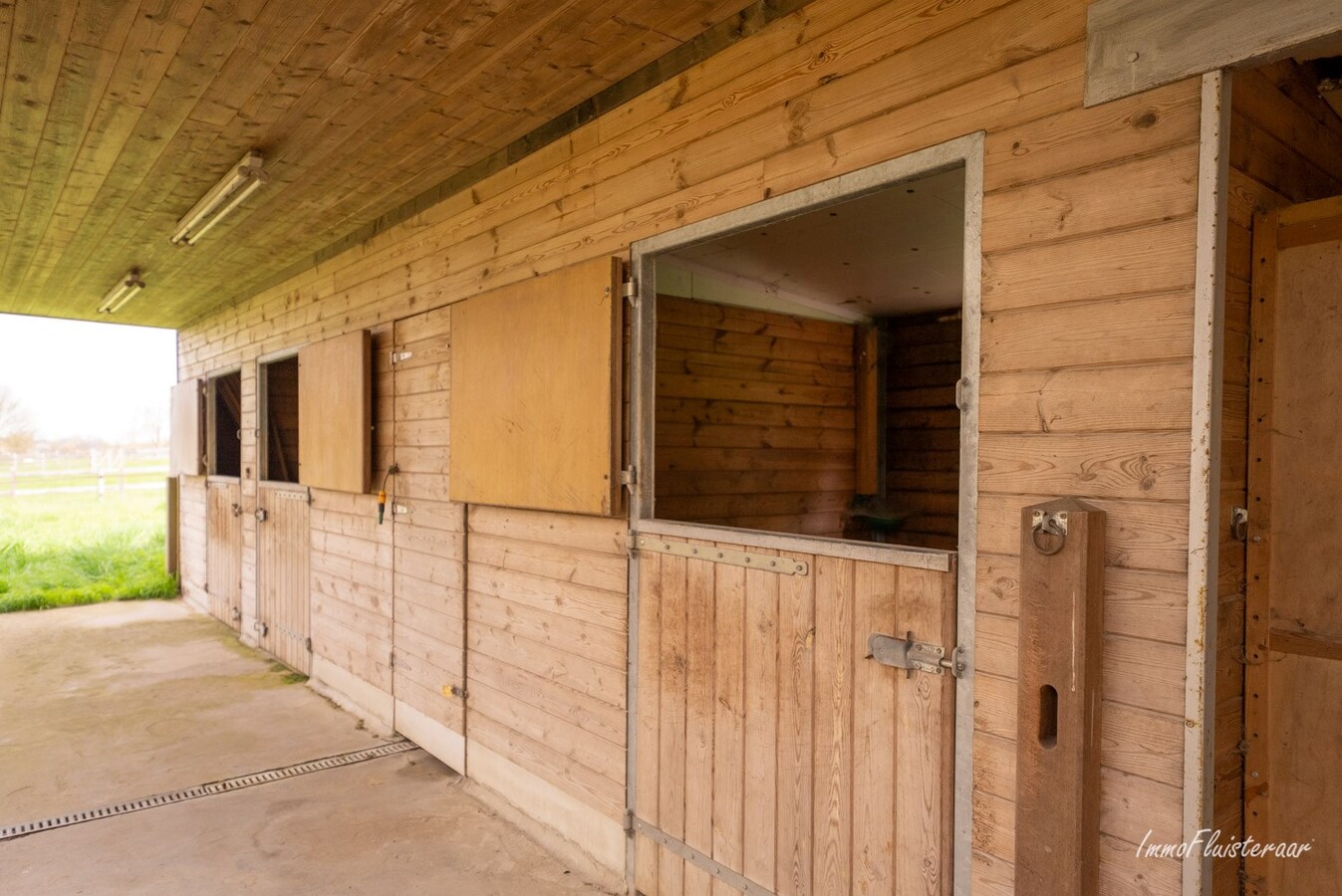 Villa exclusive et économe en énergie avec écuries sur environ 45a à Merchtem (Brussegem; Brabant flamand) 