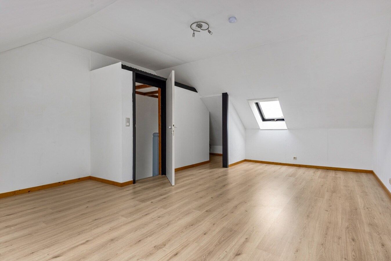 Charmante woning/opbrengsteigendom met tuin te Willebroek! 