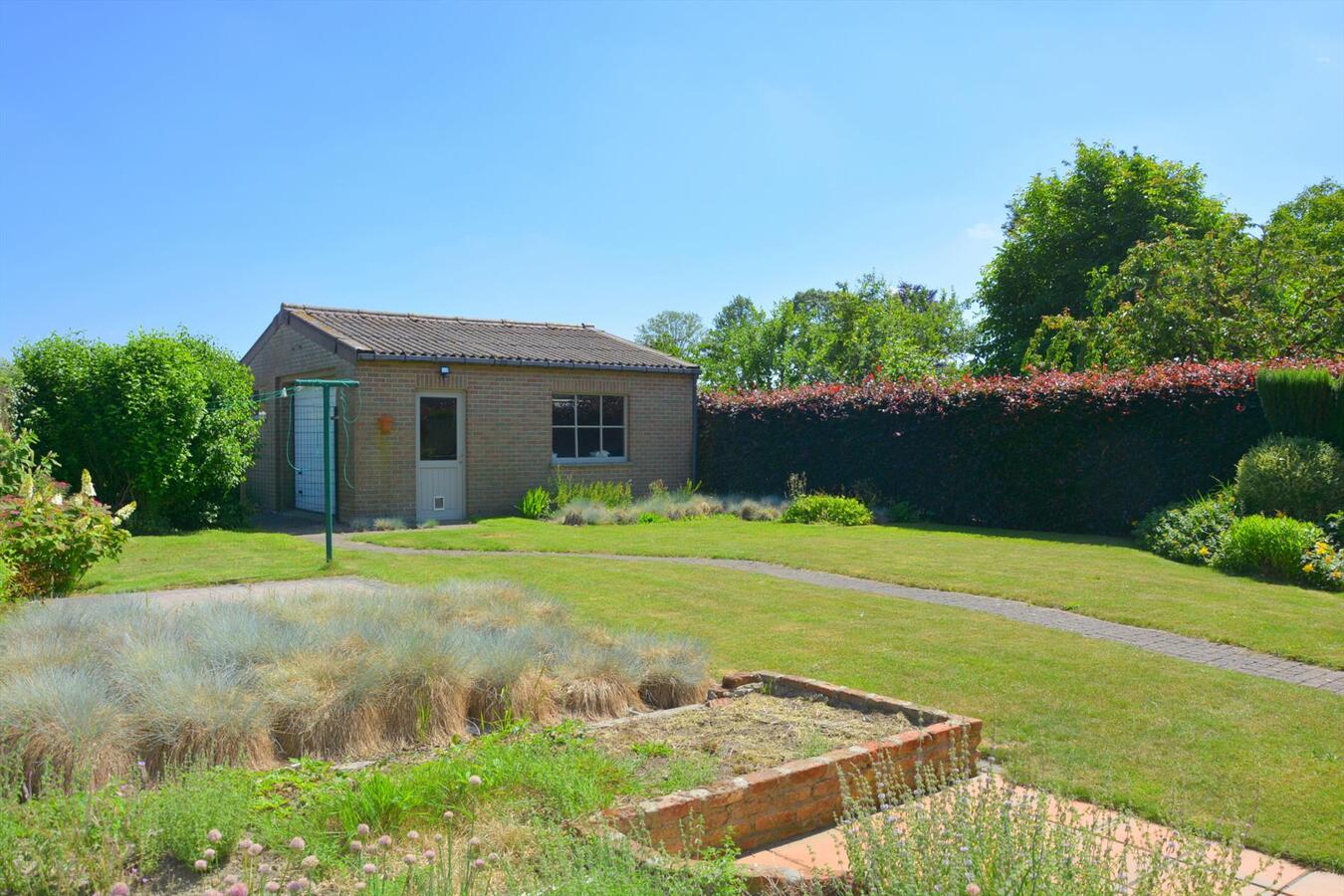 Villa in fermettestijl te Kortemark 