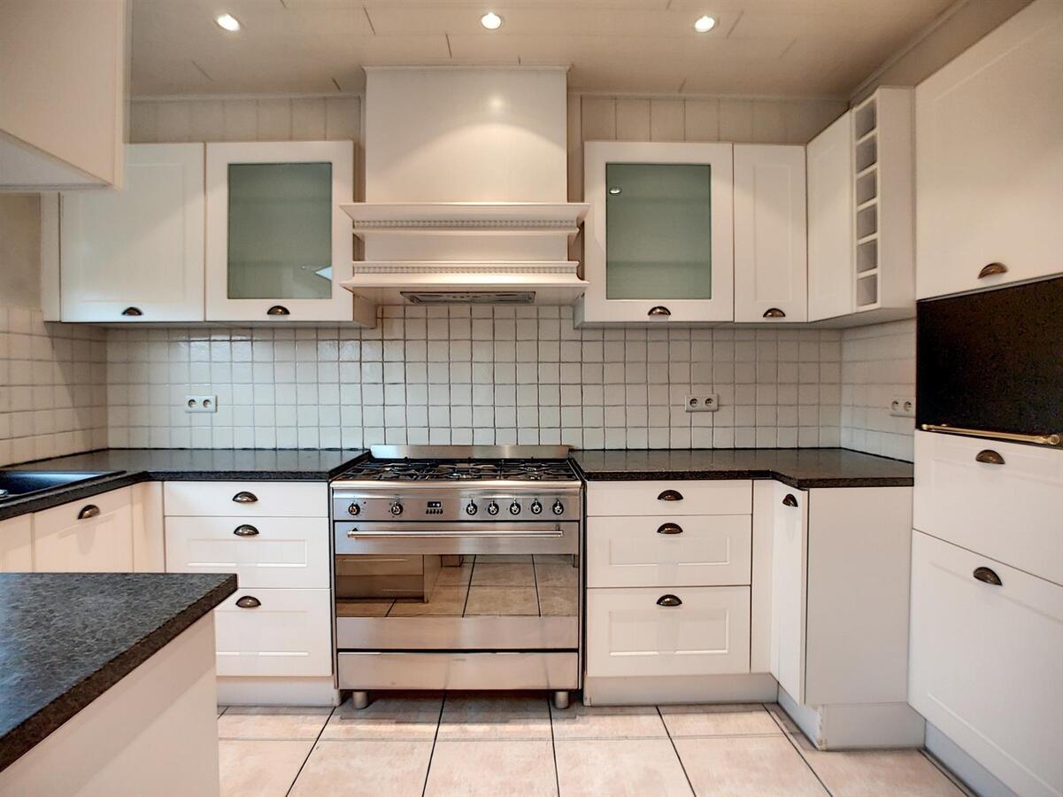 Mooie bel-étage met grote tuin en achteruitgang - Zeebrugge 