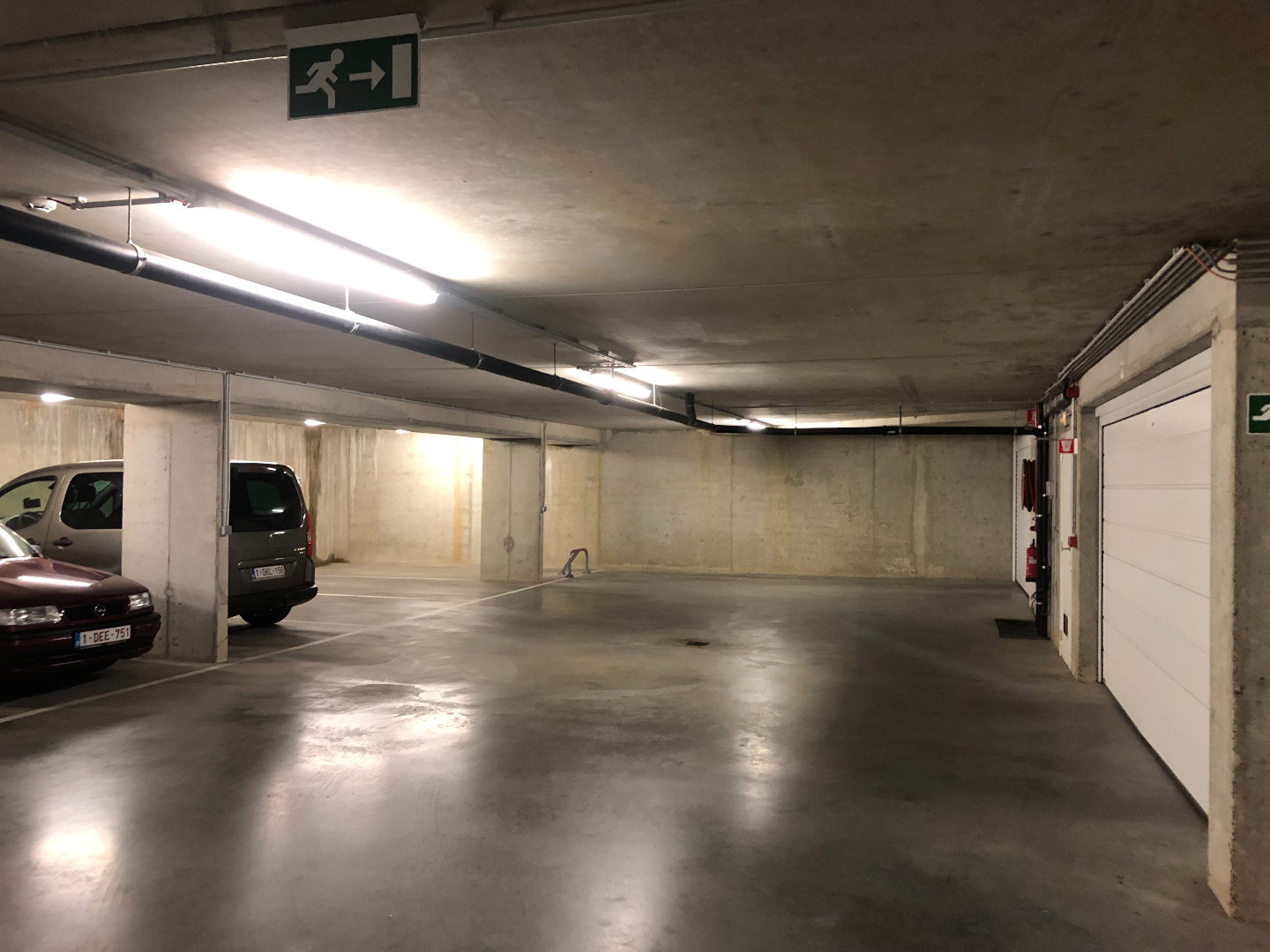Ruim duplex appartement met 3 slpks en garage 