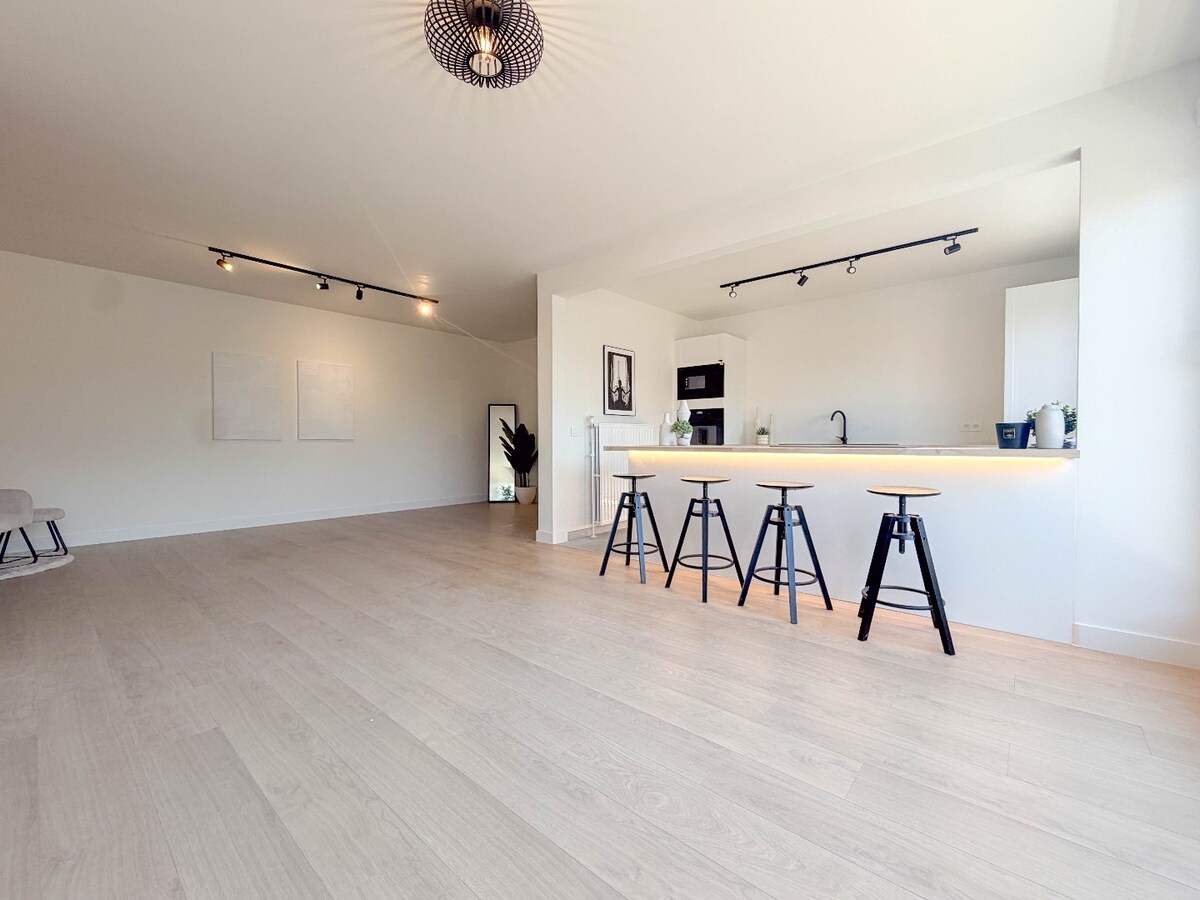 Prachtig ruim appartement in centrum Gullegem ! *** NONO INSPIRED *** 