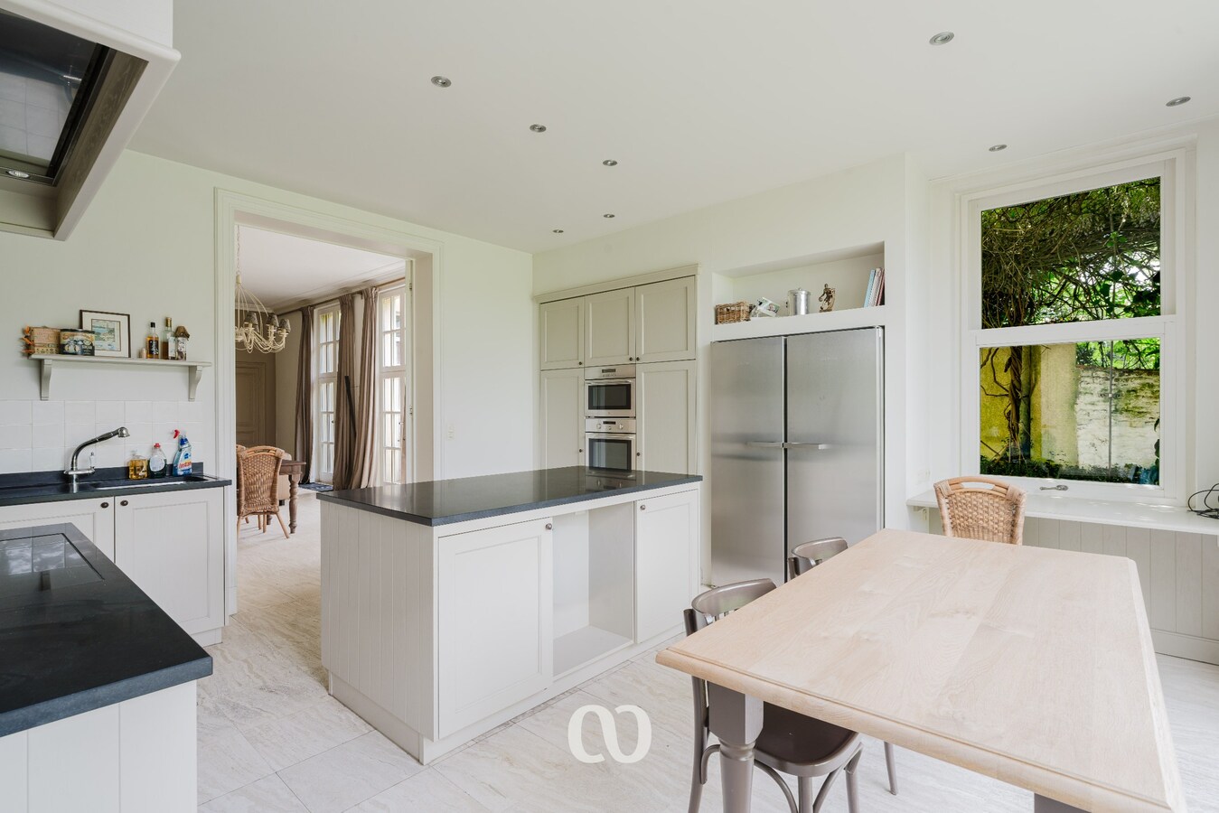 Karaktervolle herenwoning met zwembad en verborgen stadstuin in Oudenaarde 