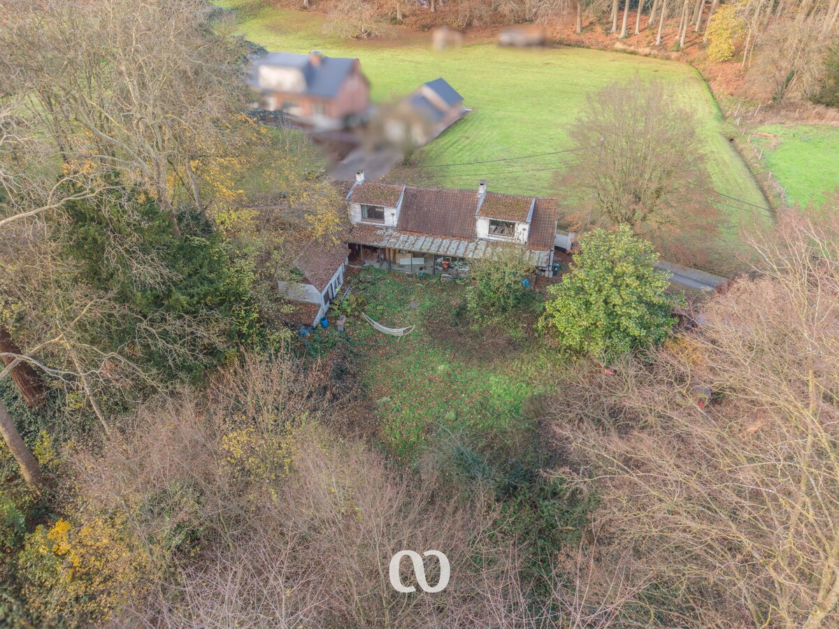 Te renoveren hoeve op sublieme ligging 