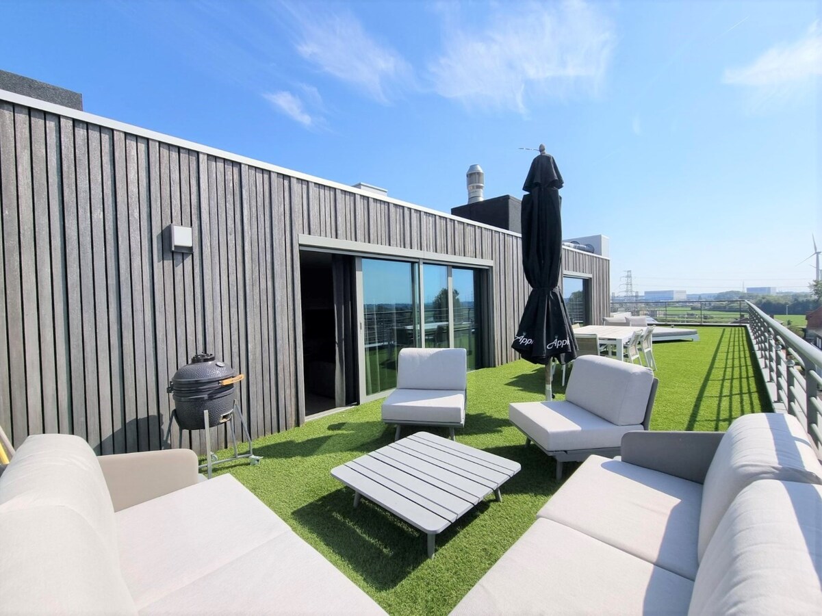 Prachtige penthouse met enorm terras (110m²!) en zeezicht - Zeebrugge 