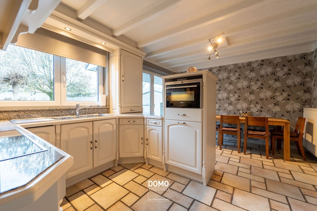 WARME GEZINSWONING VAN 262 M² MET PRACHTIGE TUIN IN HARTJE KORTESSEM 