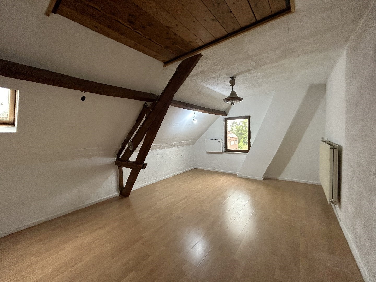 Tweewoonst in het centrum van Geel 