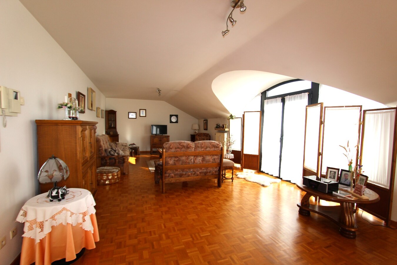 Verhuurd penthouse - Hoeselt