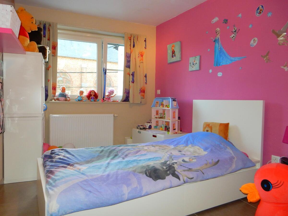 Recente woning met 4 slaapkamers te Snaaskerke 