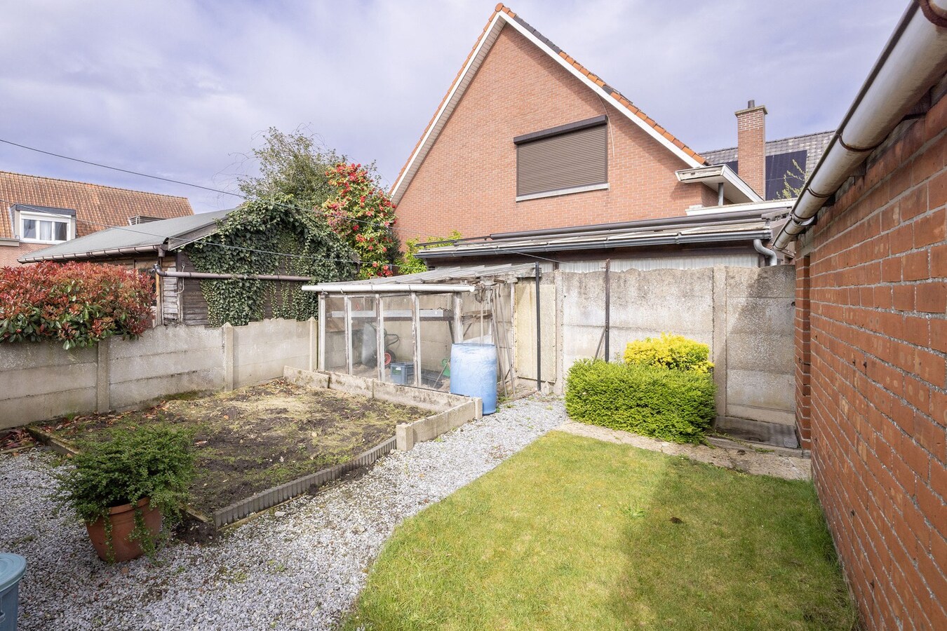 Uitstekend gelegen laagbouwwoning met tuin 