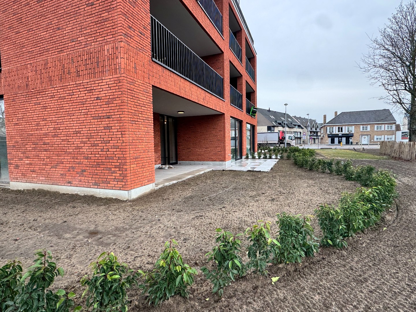 Nieuwbouwappartement met twee slaapkamers, tuin en ondergrondse autostaanplaats te koop in Zulte 