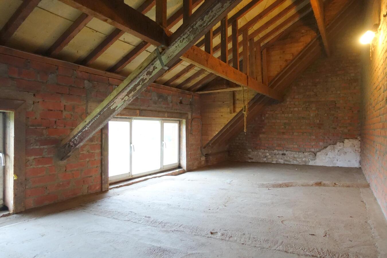Prachtig gelegen hoeve met tal van mogelijkheden 