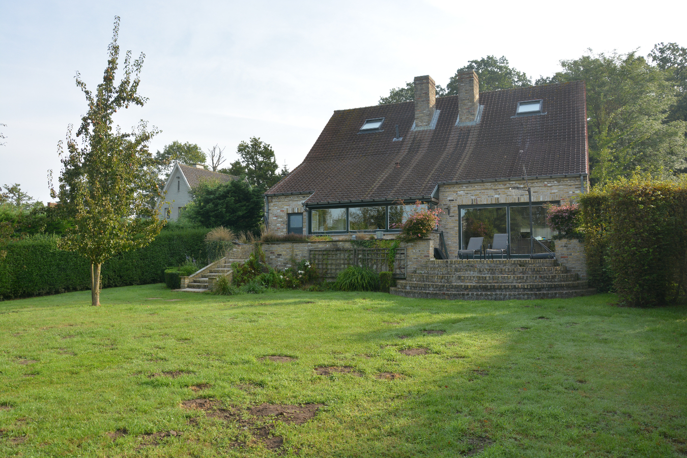 Prachtige villa met 5 slaapkamers op 1.215m² 