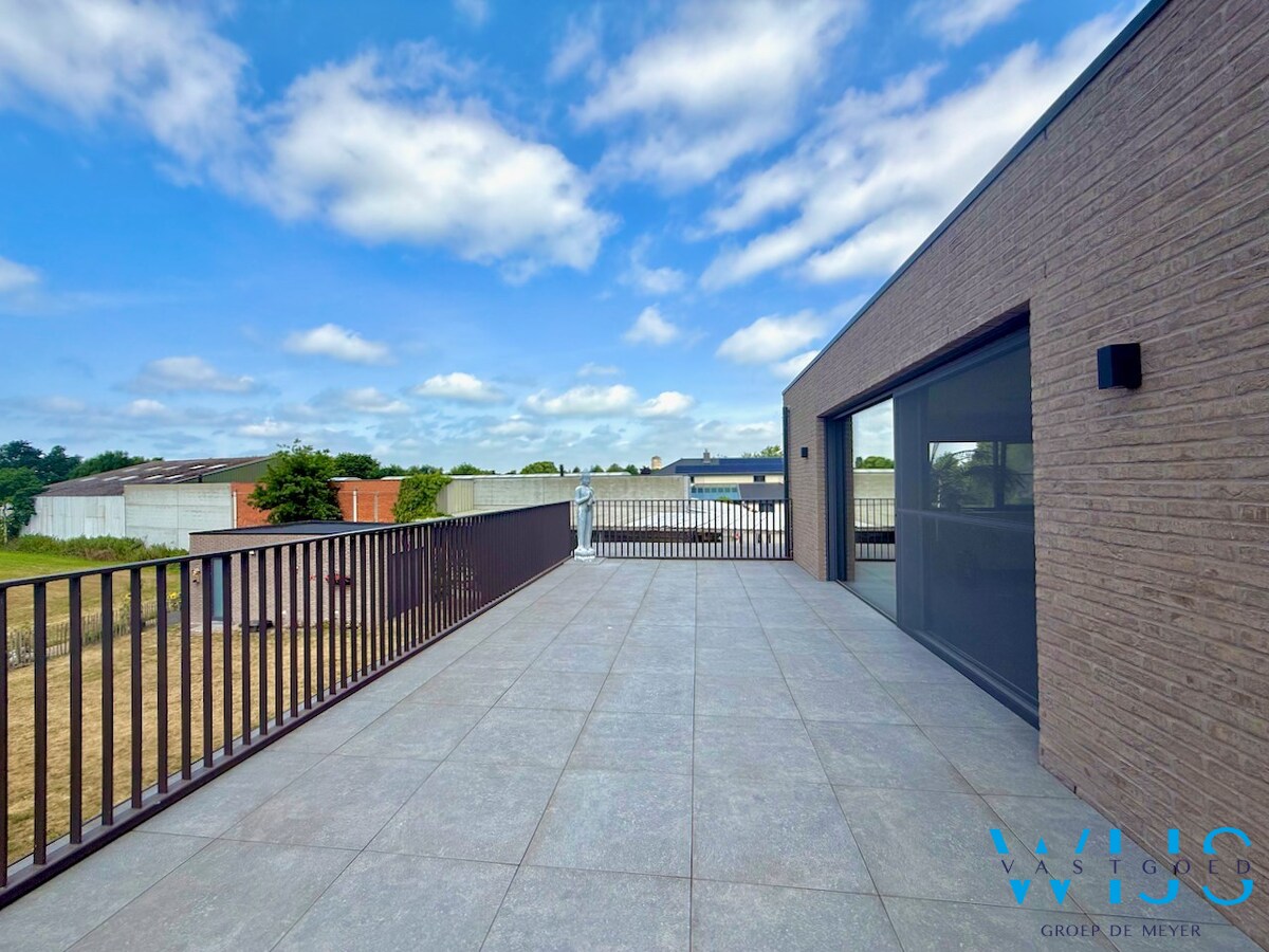 Zeer tof kantoor van 130m² te Assenede ! 