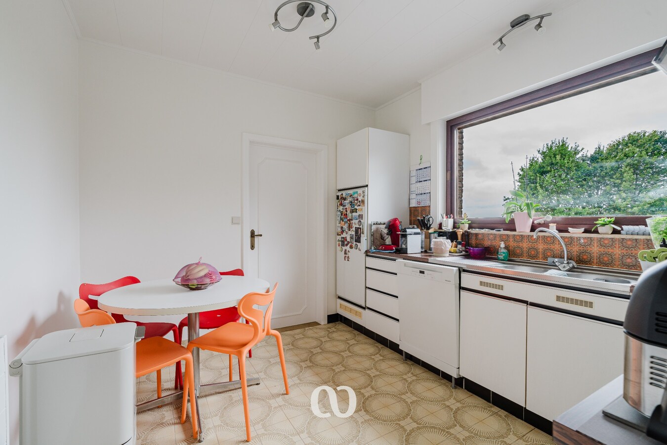 Uniek gelegen gelijkvloerse woning met prachtig zicht 