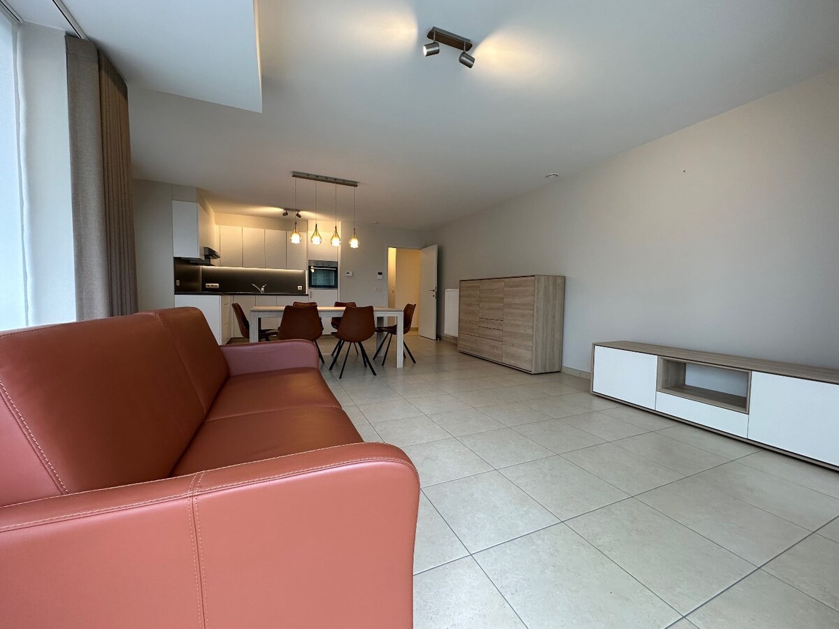 Appartement met 2 slaapkamers en garage te Ichtegem 