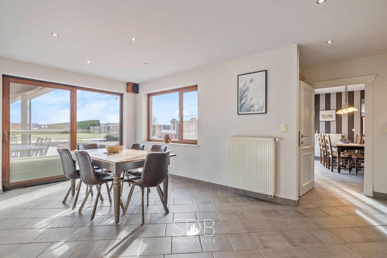 Prachtige landelijke woning met gezinstuin op 1.668m². 