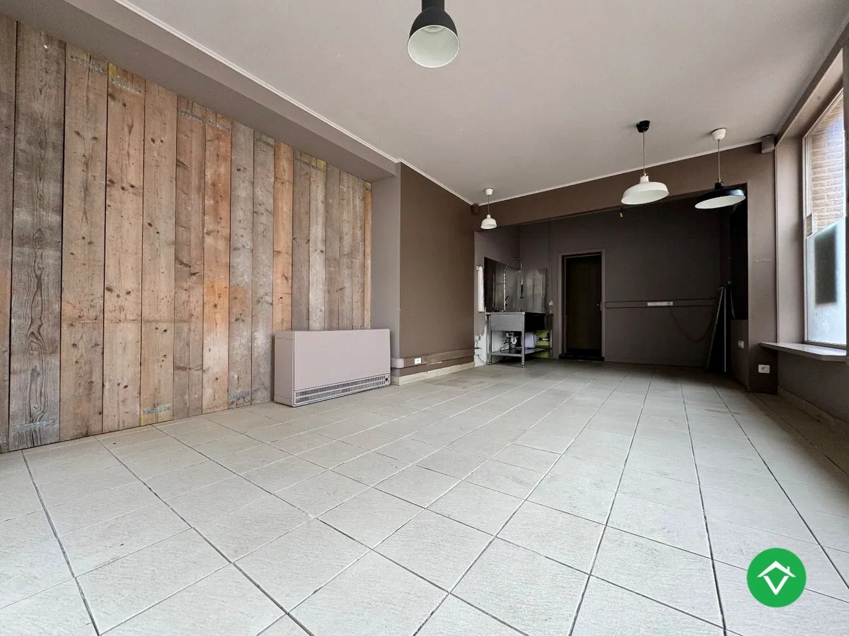 Opbrengsteigendom te koop in centrum Bredene 