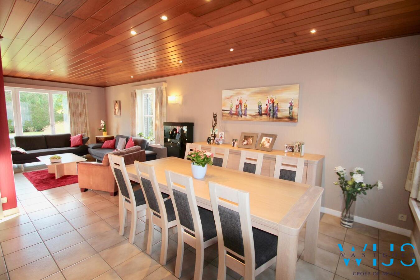 Volwaardig woonhuis met zongerichte tuin op absolute toplocatie in Ertvelde! 