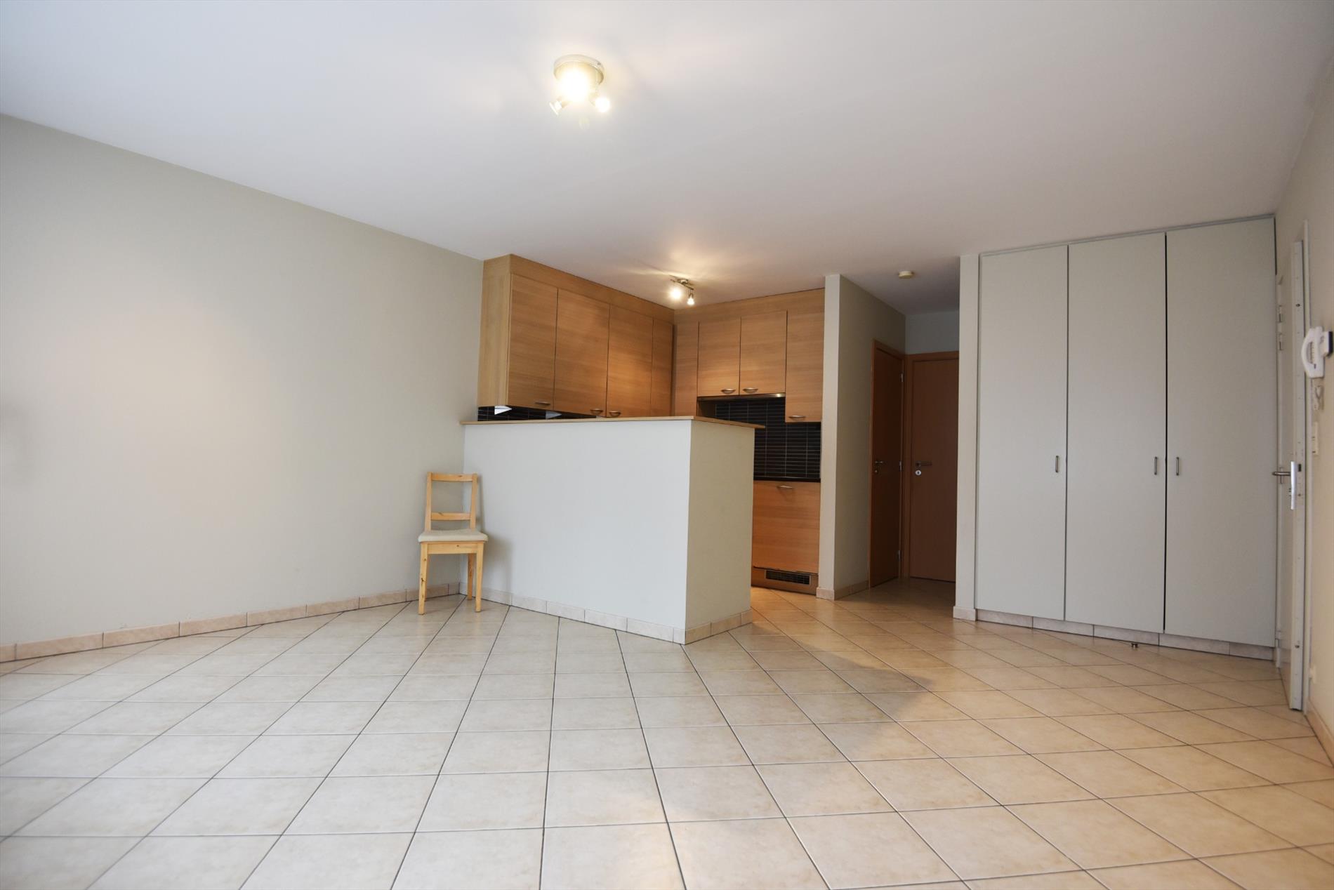 Studio met garage te Assenede centrum 