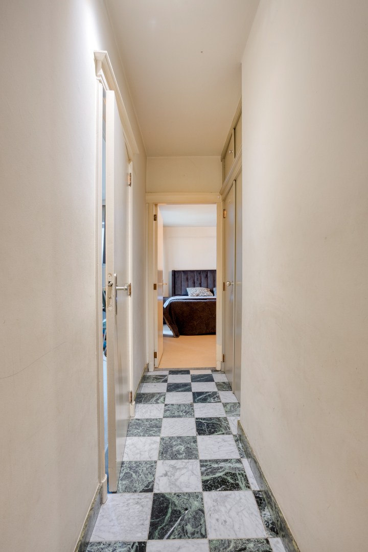 Appartement met 2 slaapkamers, terras, ondergrondse autostaanplaats en private kelderberging in Leuven! – EPC 125 kWh/m² - bewoonbare opp. 94 m² 