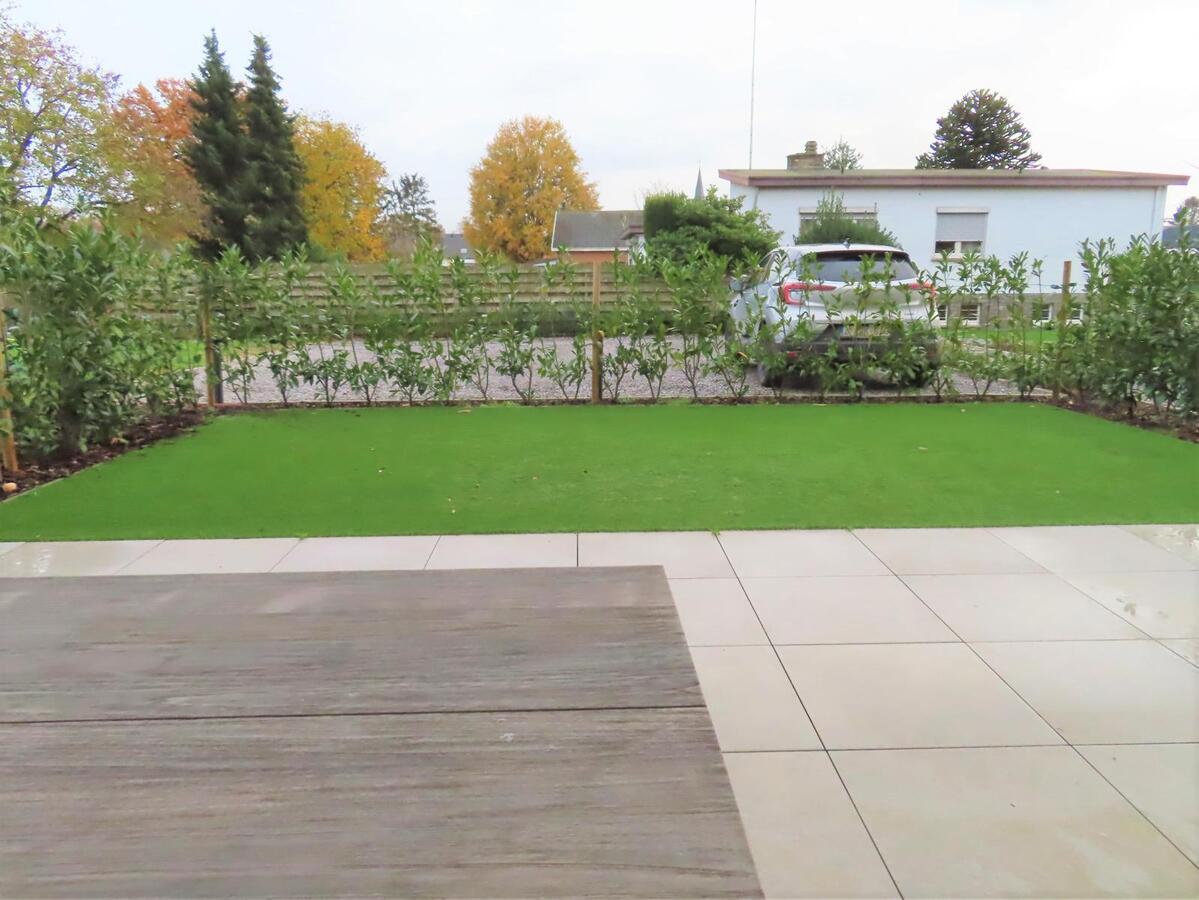 Gelijkvloers BEN - nieuwbouwappartement gelegen te Viversel. 