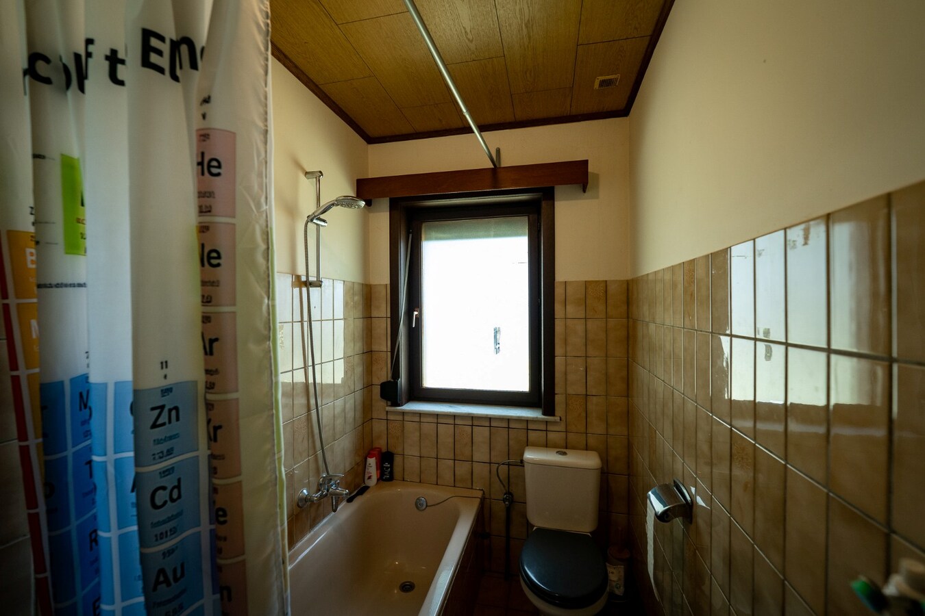 Landelijk gelegen woning met buitenpiste en weide op ca. 1ha te Bocholt 