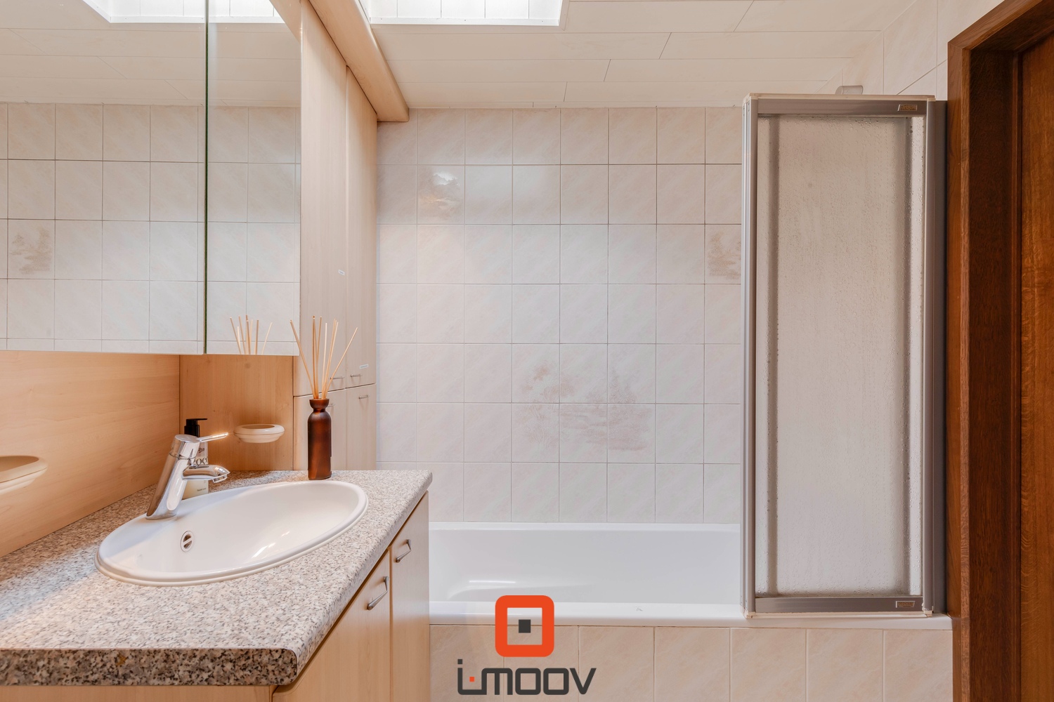 Ruime 4-slaapkamer woning in bruisend Gentbrugge 