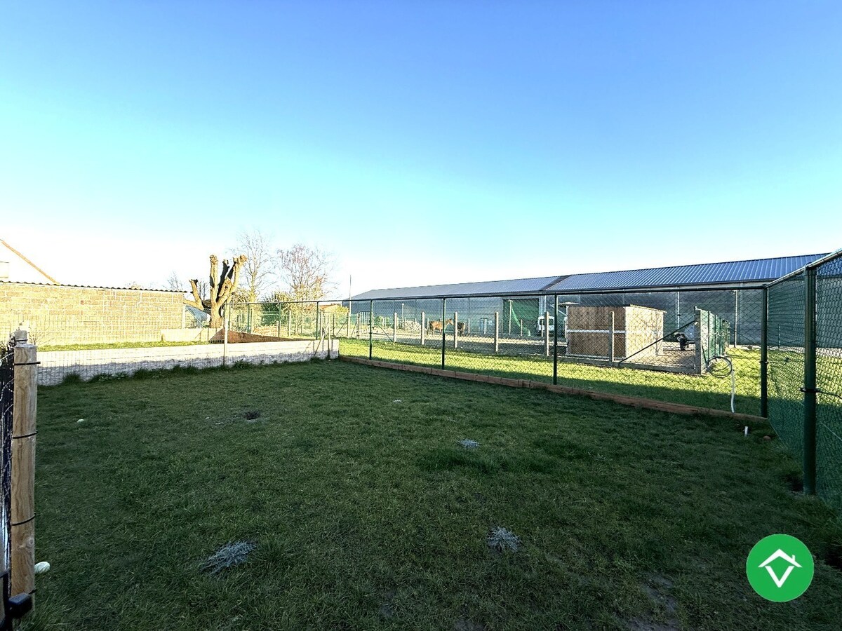 Nieuwbouwwoning met 3 slaapkamers, carport en tuin 