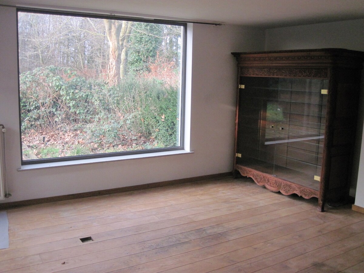 Ruim, landelijk wonen in t groene Melsen. 