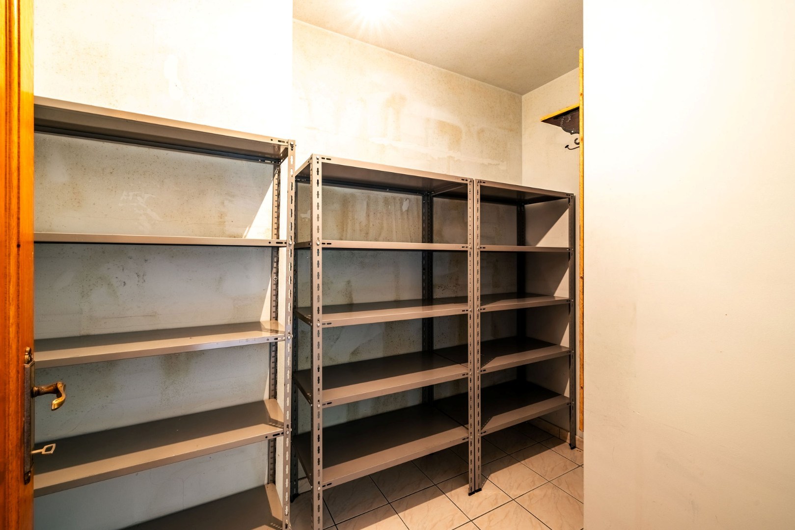 Vrijstaande woning met 4 slaapkamers, tuin en gunstig EPC-label B nabij Gent 