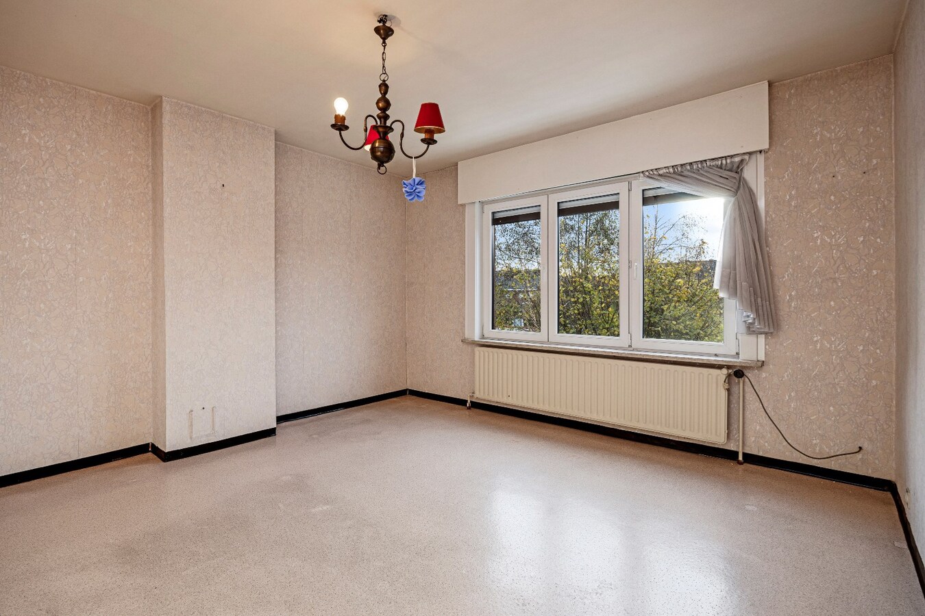 Stevige gezinswoning met 4 slpk in centrum Oudenaarde 