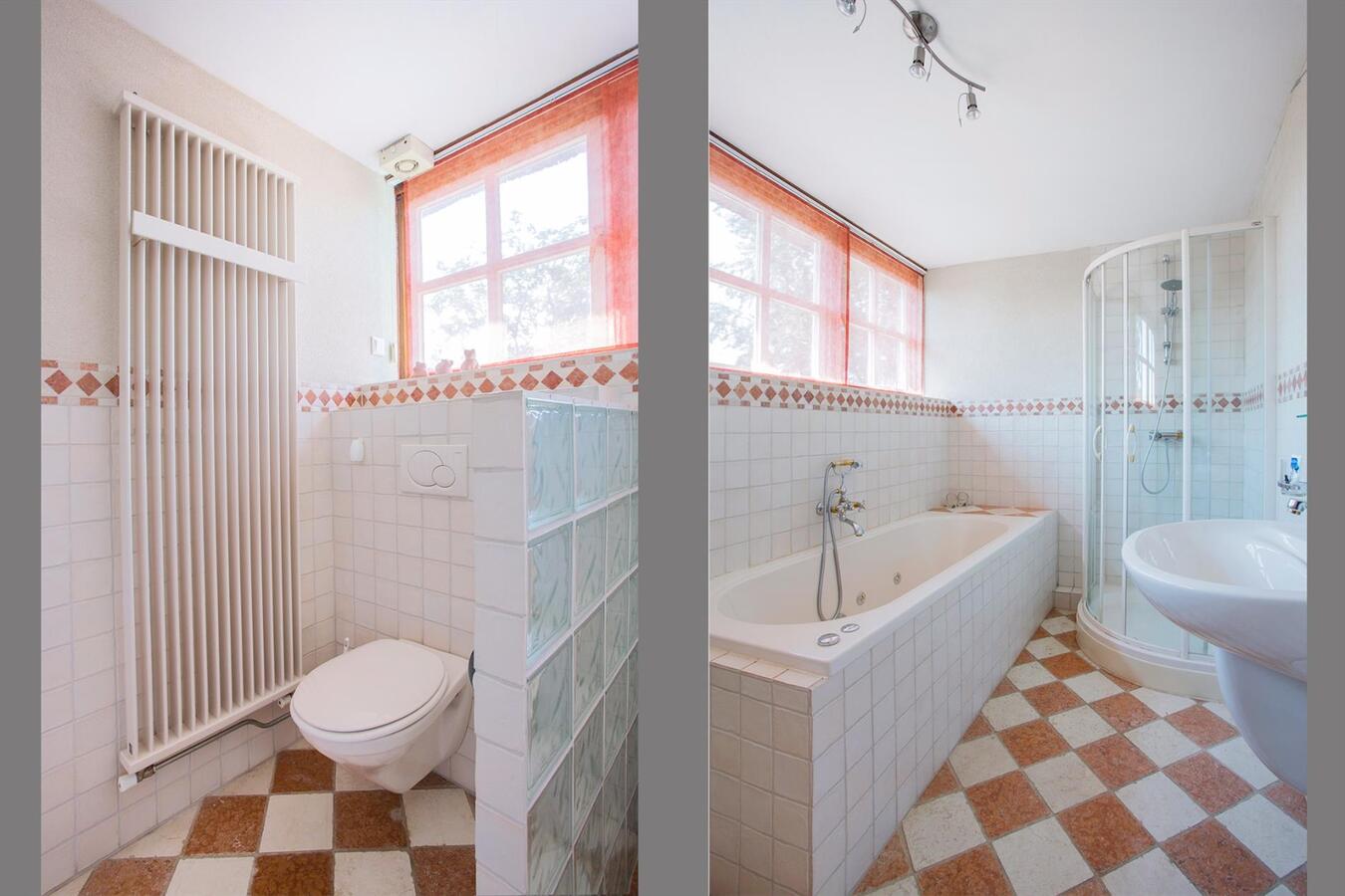 Gemoderniseerd vrijstaand landhuis met veel authentieke elementen en met riet afdekte kap, op een perceel van 1383 m2 grond aan de Heijerstraat 15 te Westerhoven. 