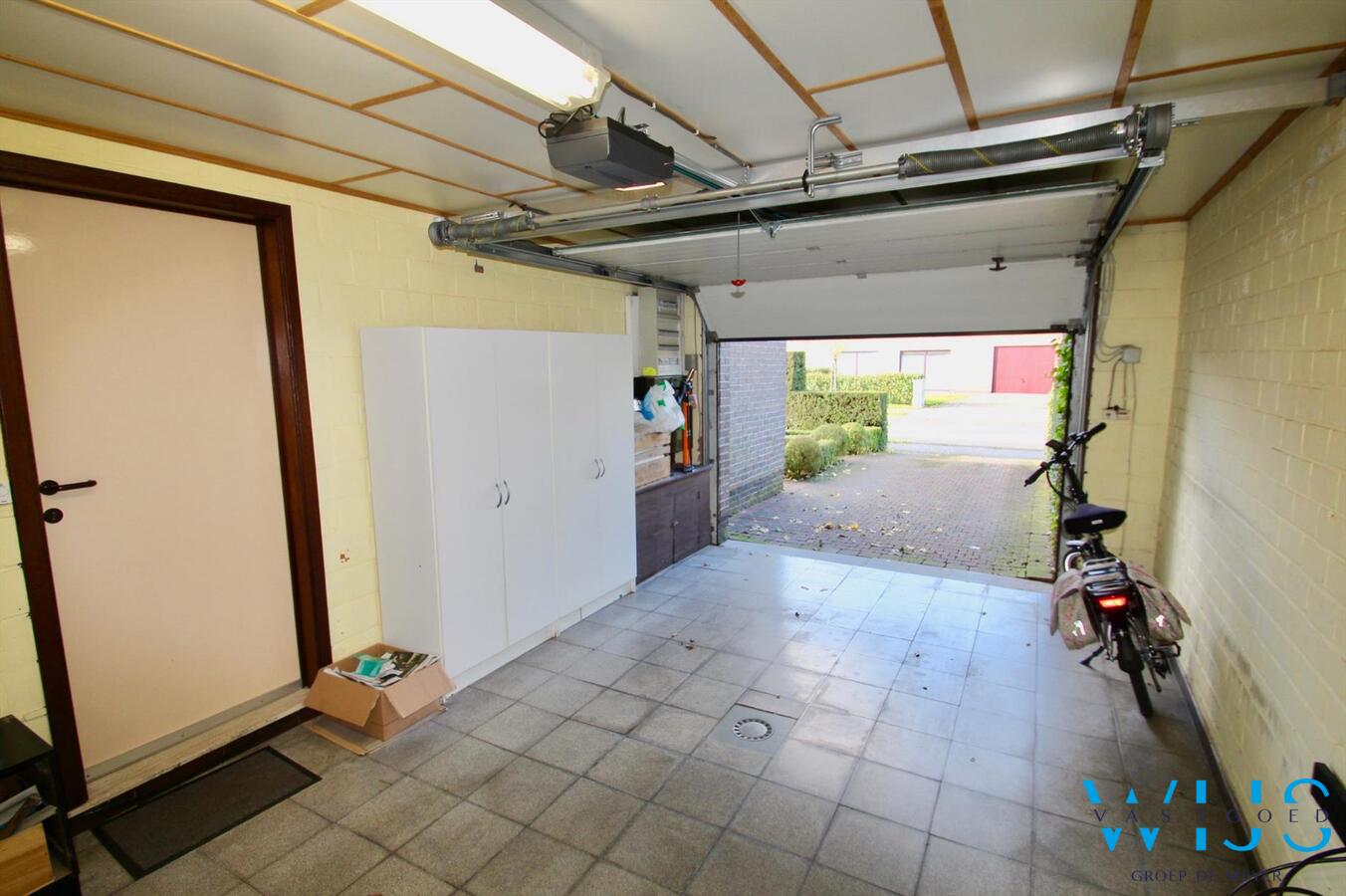 Volwaardig woonhuis met zongerichte tuin op absolute toplocatie in Ertvelde! 