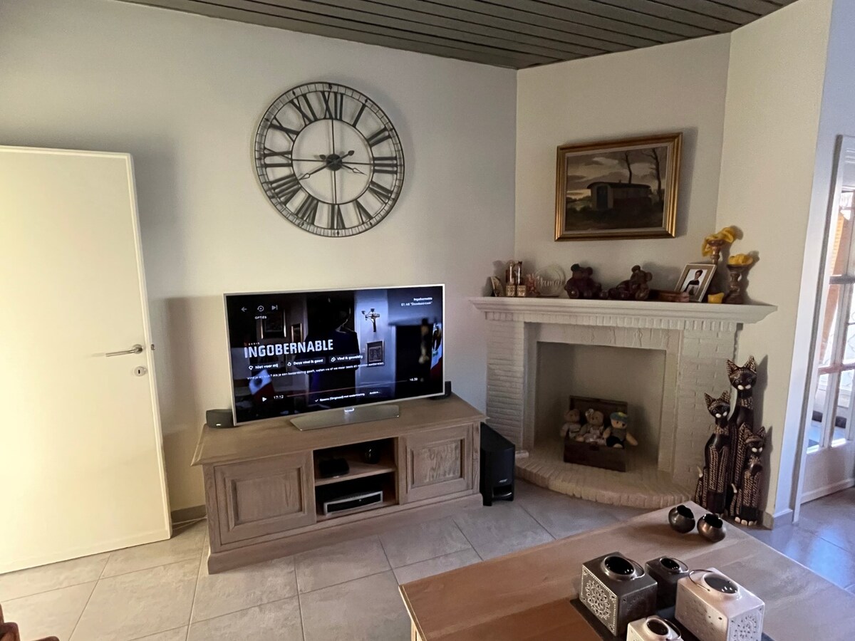 Praktische, ruime rijwoning te centrum Gavere 